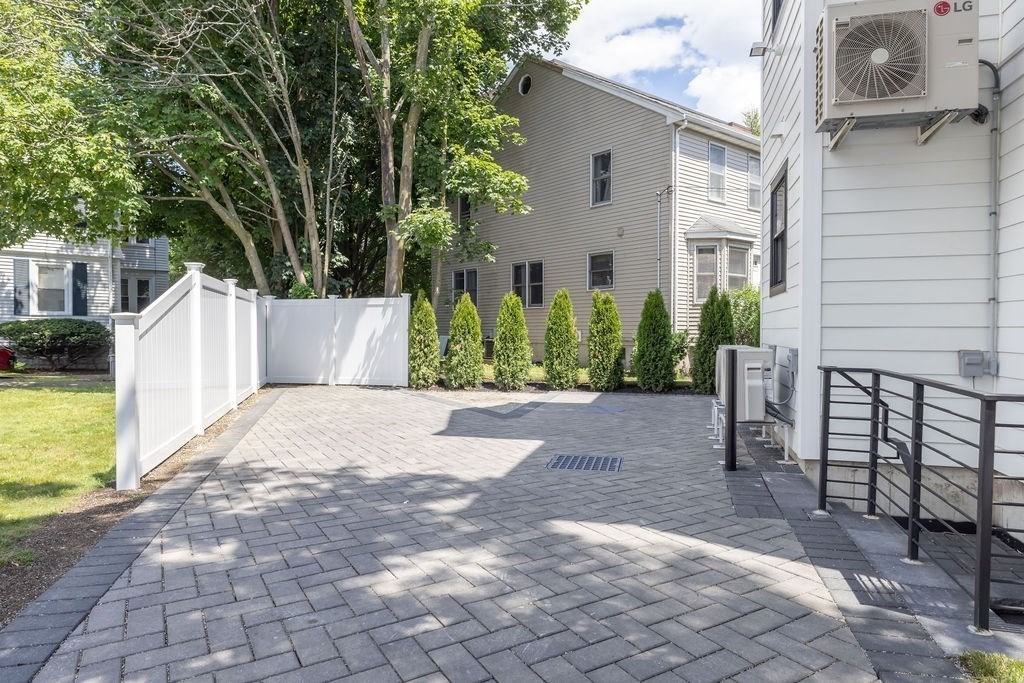 43 Crafts Street Newton, MA 02458 - Photo 28 of 31