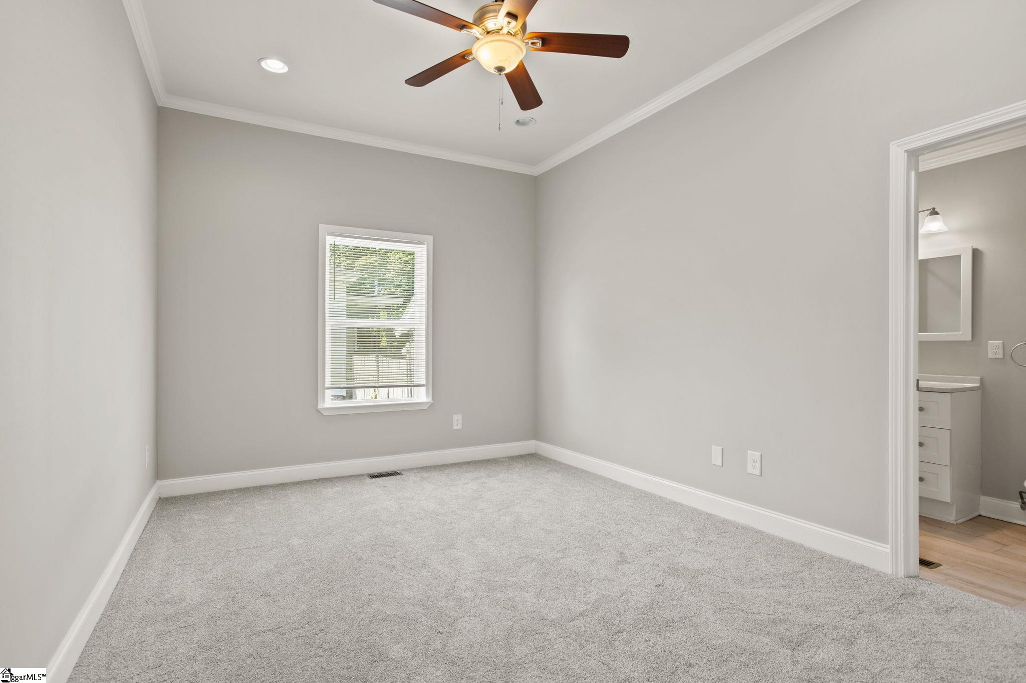 38 4th Avenue Greenville, SC 29611 - Photo 16 of 33