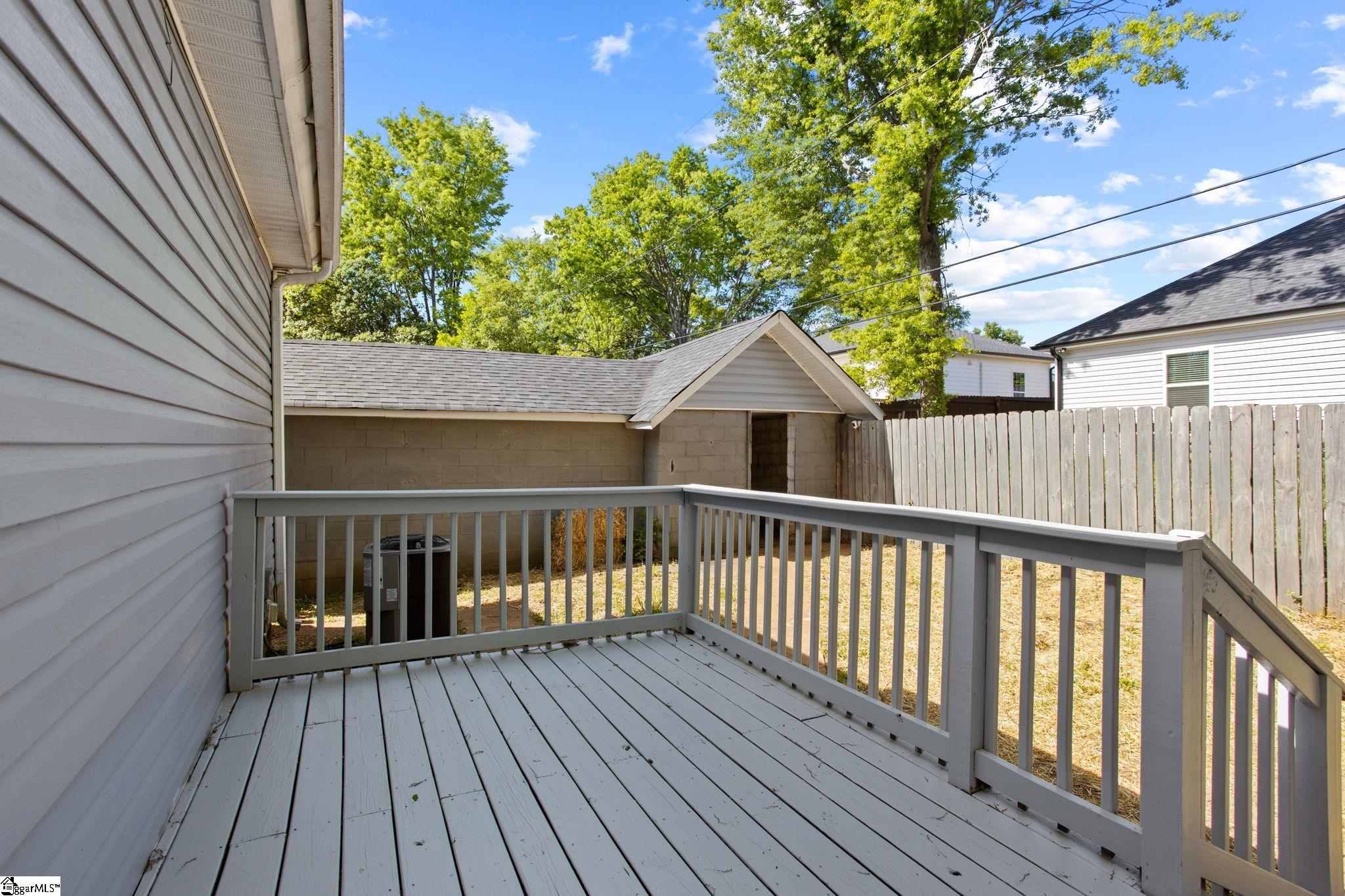 38 4th Avenue Greenville, SC 29611 - Photo 22 of 33