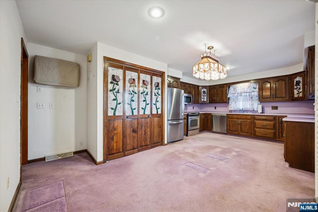 619 Lewandowski Street Lyndhurst, NJ 07071 - Photo 22 of 31