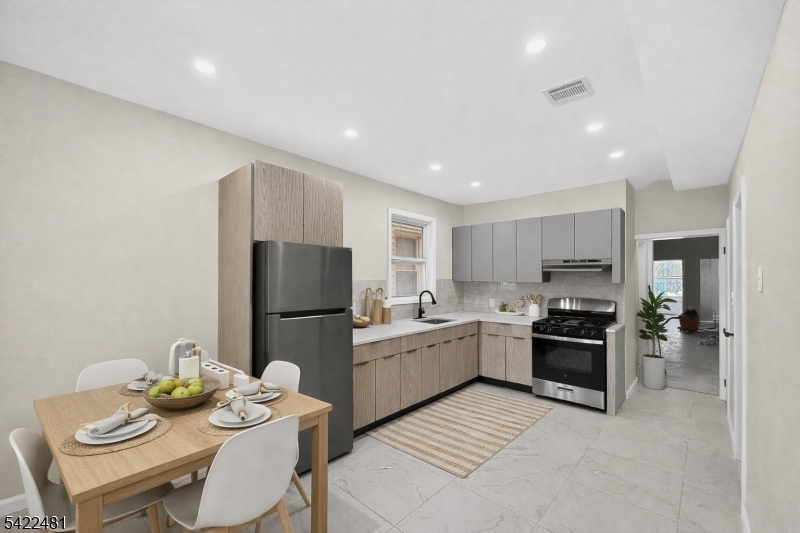 345 Walnut Street, Unit 2R Newark, NJ 07105 - Photo 1 of 41