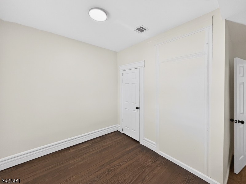 345 Walnut Street, Unit 2R Newark, NJ 07105 - Photo 11 of 41