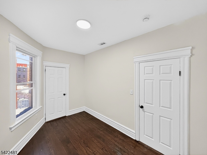345 Walnut Street, Unit 2R Newark, NJ 07105 - Photo 18 of 41