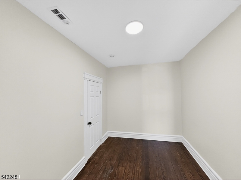 345 Walnut Street, Unit 2R Newark, NJ 07105 - Photo 19 of 41