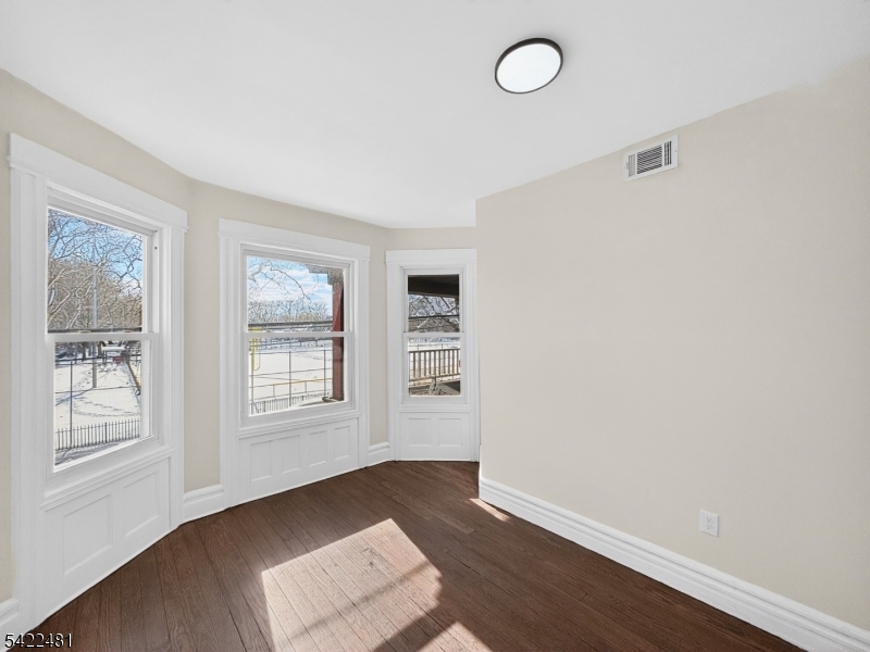 345 Walnut Street, Unit 2R Newark, NJ 07105 - Photo 7 of 41