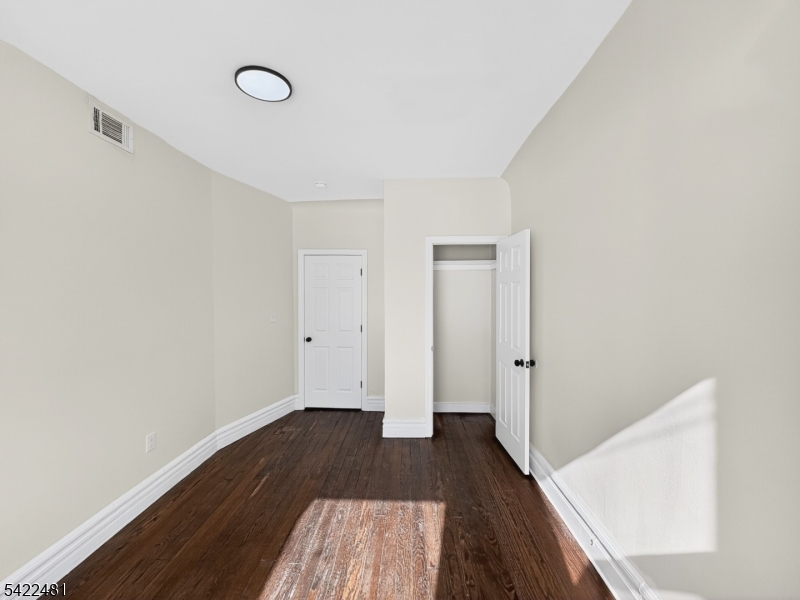 345 Walnut Street, Unit 2R Newark, NJ 07105 - Photo 8 of 41