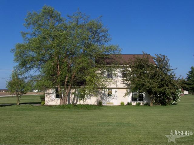 10821 Hamilton Road Yoder, IN 46798 - Photo 1 of 23