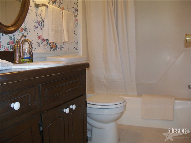 10821 Hamilton Road Yoder, IN 46798 - Photo 12 of 23