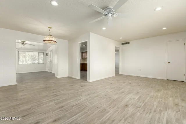 $1,600 | 11014 West Cheryl Drive, Sun City, AZ 85351