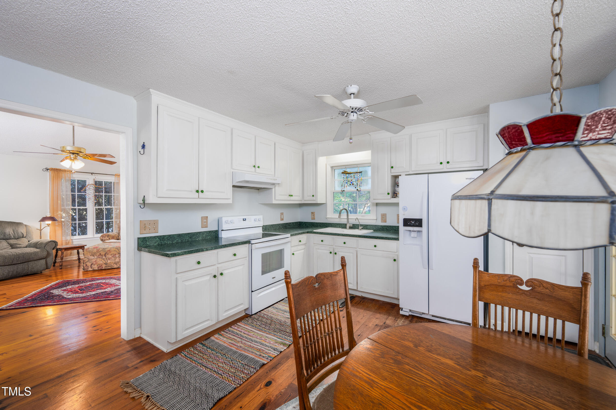 133 Olde Farm Road Pittsboro, NC 27312 - Photo 9 of 35 8_kitchen3