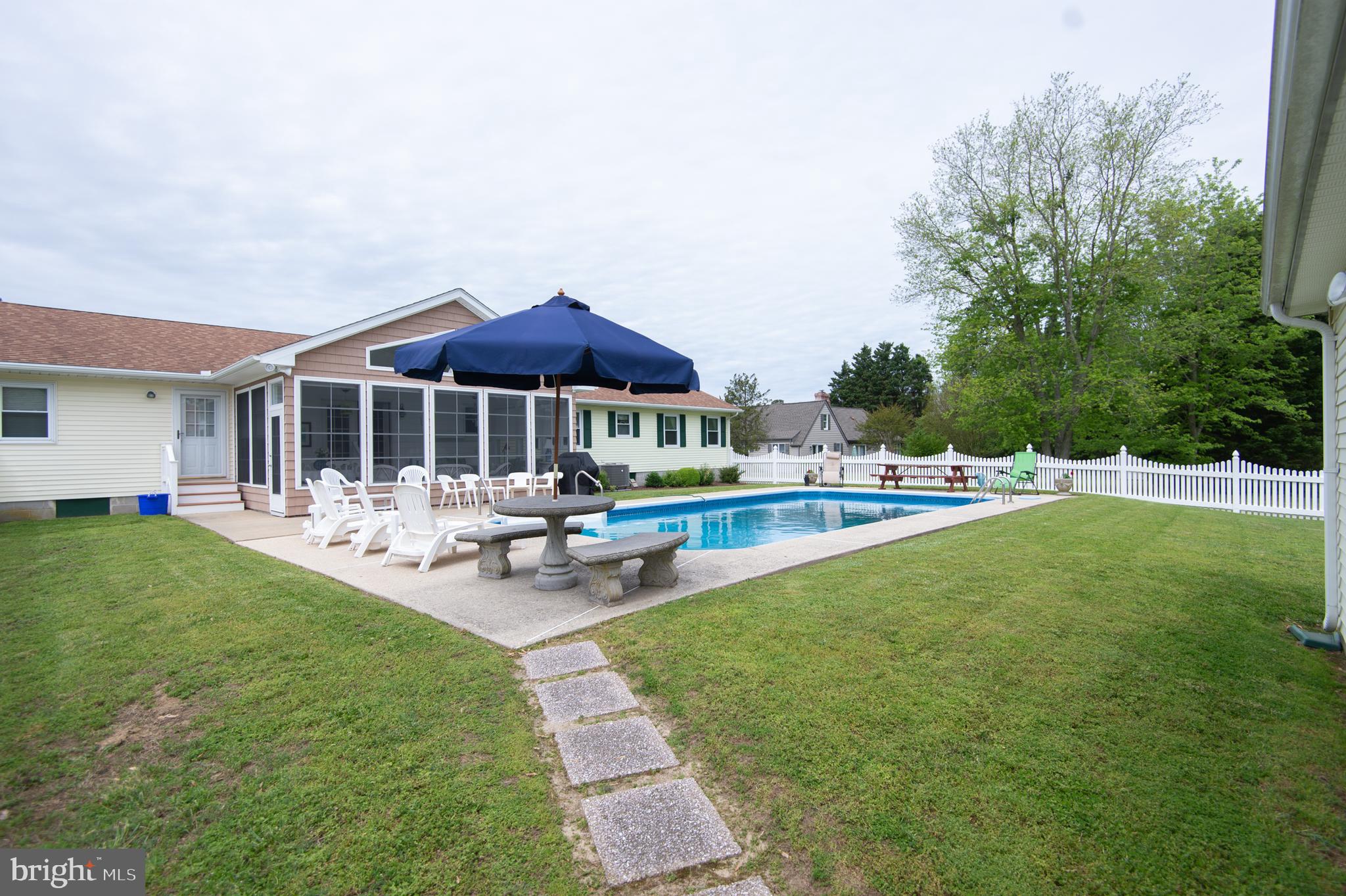 5433 Whitehall Road Cambridge, MD 21613 - Photo 42 of 54 exterior rear