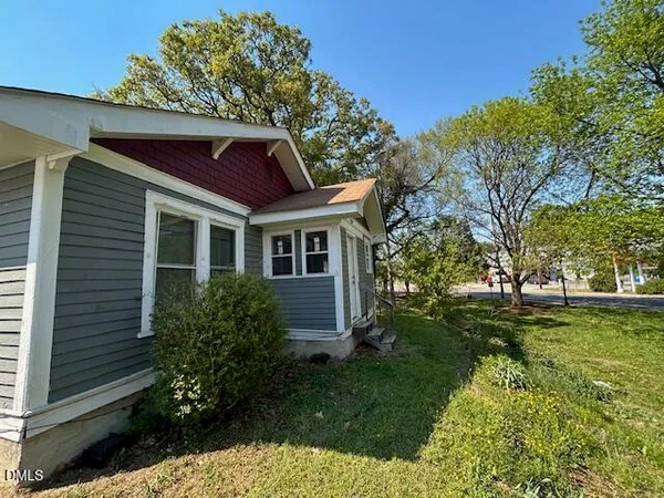 $1,375 | 1219 Randolph Avenue, Greensboro, NC 27406