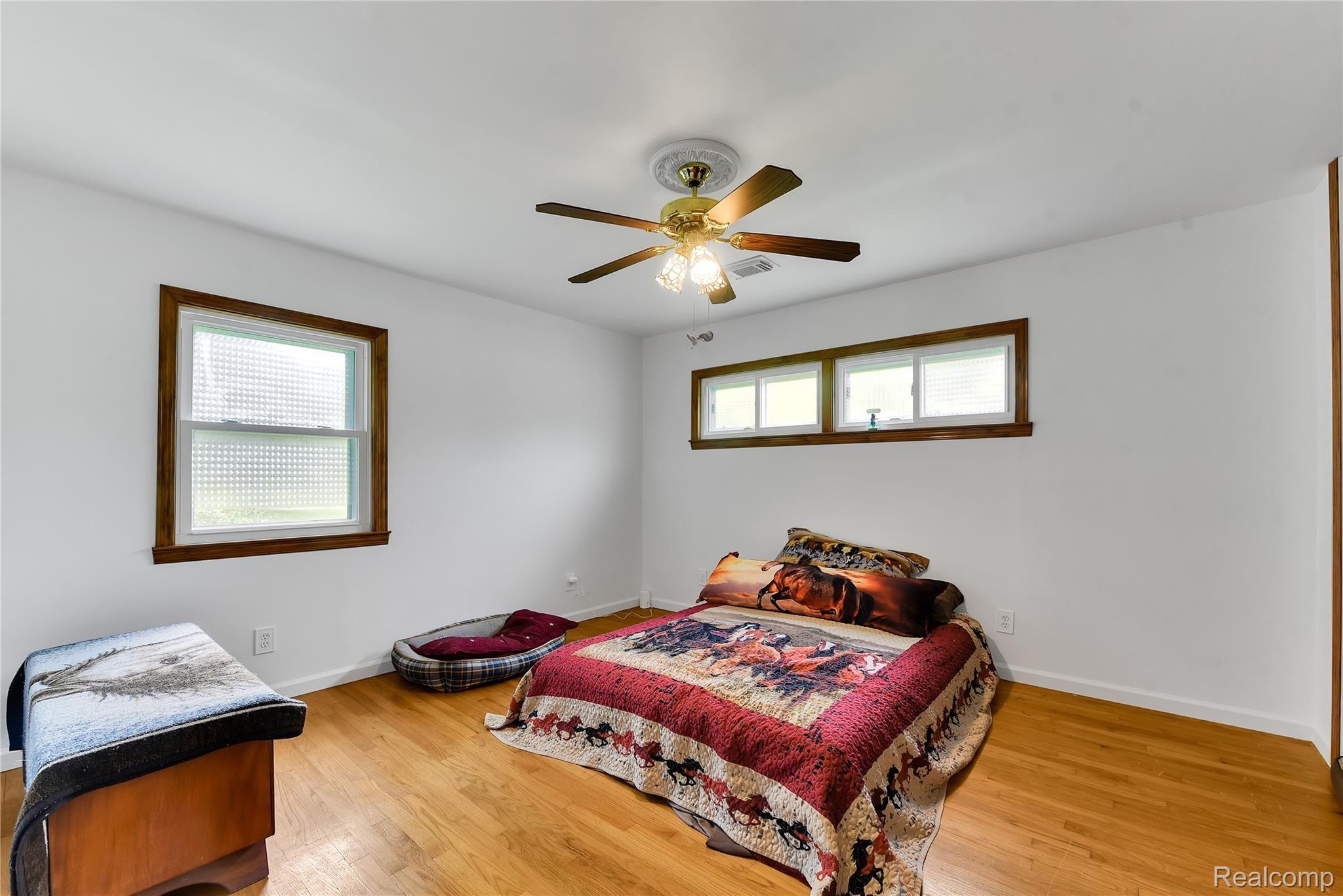 19576 Savage Road Belleville, MI 48111 - Photo 14 of 31 19576 Savage Rd - HD Drone Photography-19.jpg