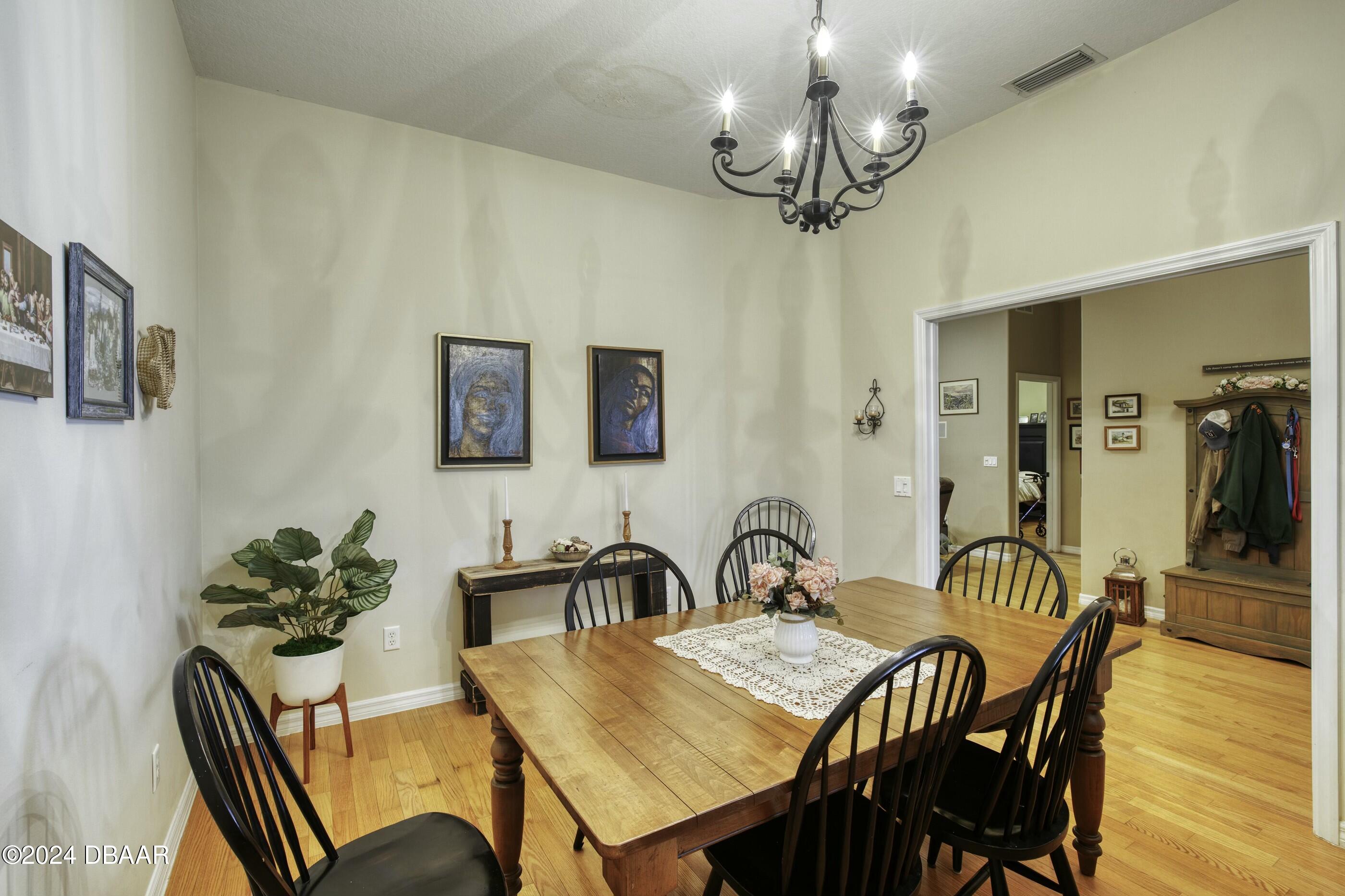 4660 Tree Top Lane Edgewater, FL 32141 - Photo 15 of 66 tempImagejHkAle