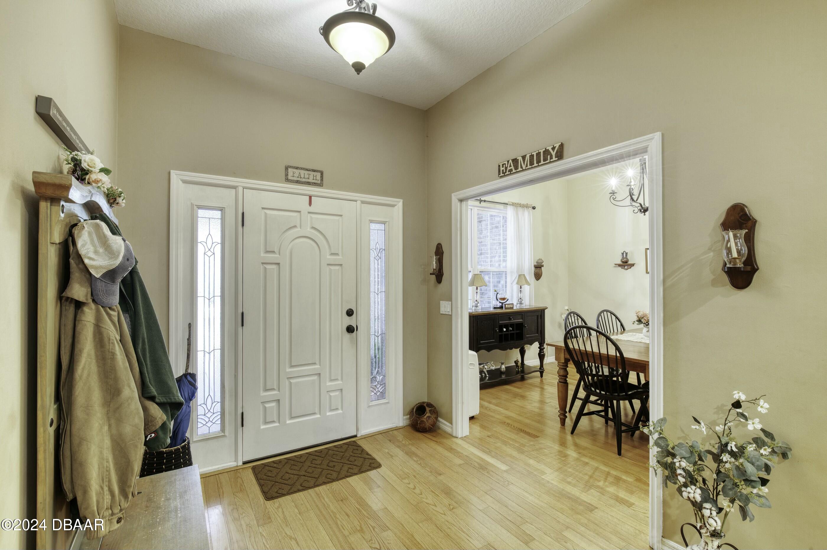 4660 Tree Top Lane Edgewater, FL 32141 - Photo 16 of 66 tempImageFjuQca