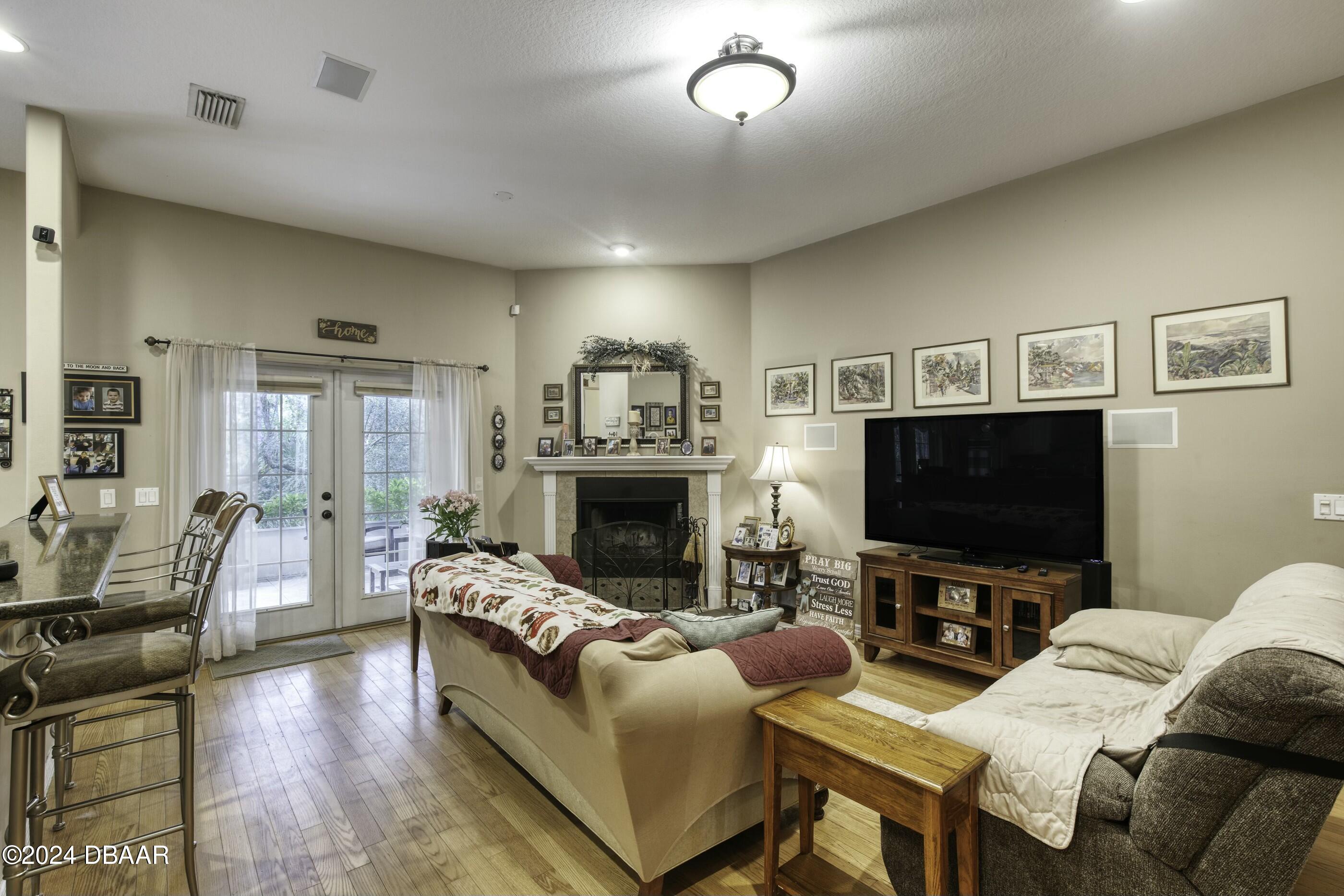 4660 Tree Top Lane Edgewater, FL 32141 - Photo 24 of 66 tempImagevOgGlP