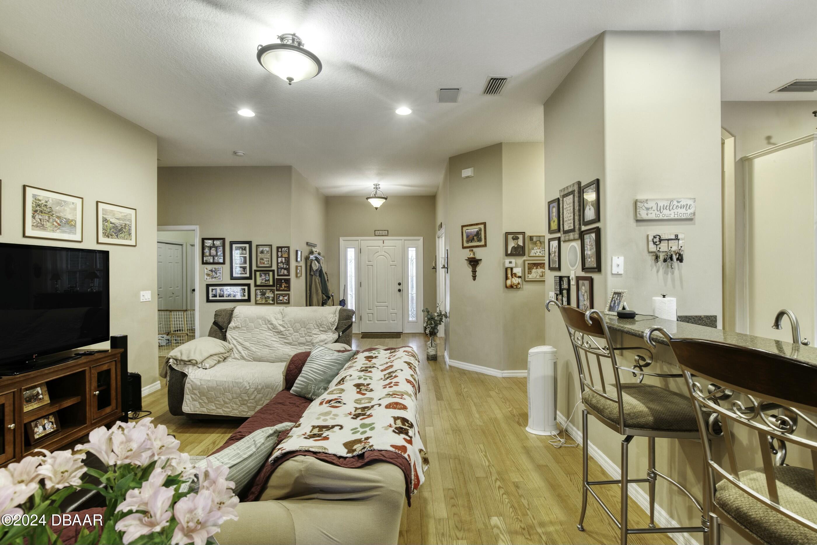 4660 Tree Top Lane Edgewater, FL 32141 - Photo 26 of 66 tempImageektpq0