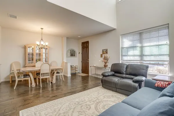 $339,750 | 3923 Cascade Sky Drive, Arlington, TX 76005