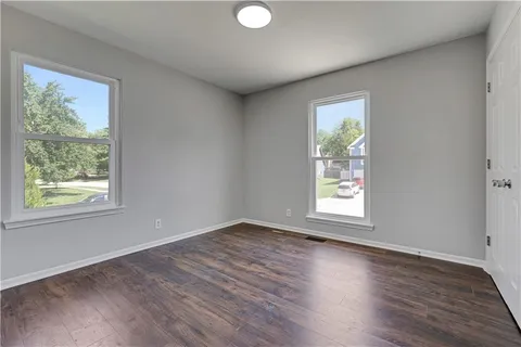 $460,000 | 8017 West 149th Street, Overland Park, KS 66223