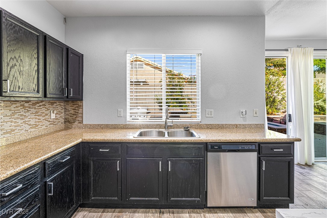 3257 Rushing Waters Place Las Vegas, NV 89135 - Photo 12 of 30