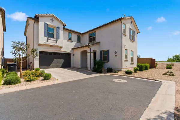 $3,000 | 5935 South Coyote Canyon, Mesa, AZ 85212