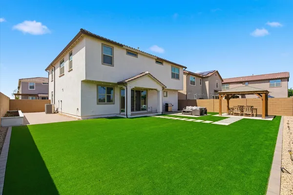 $3,000 | 5935 South Coyote Canyon, Mesa, AZ 85212