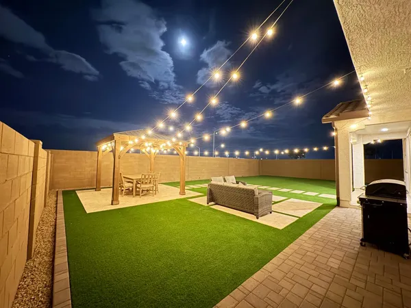 $3,000 | 5935 South Coyote Canyon, Mesa, AZ 85212