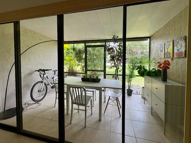 149 Northwest 70th Street, Unit 102D Boca Raton, FL 33487 - Photo 10 of 25 IMG_5511
