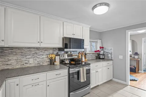 $399,900 | 55 Columbia Avenue, Coventry, RI 02816