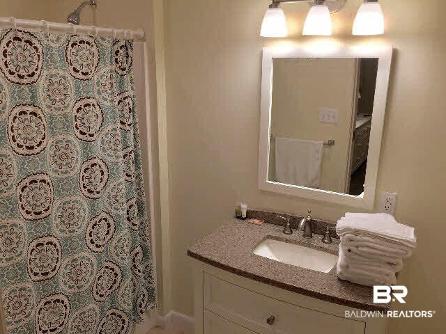 8749 Pompano Way Gulf Shores, AL 36542 - Photo 17 of 45 master bath