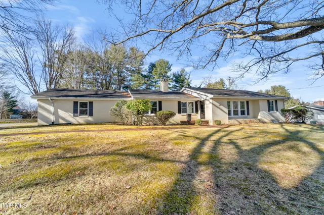 $329,000 | 159 Edgemont Terrace Southwest, Abingdon, VA 24210