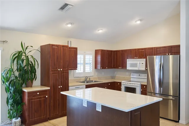 $355,000 | 1082 Ridgeway Drive, North Fort Myers, FL 33903