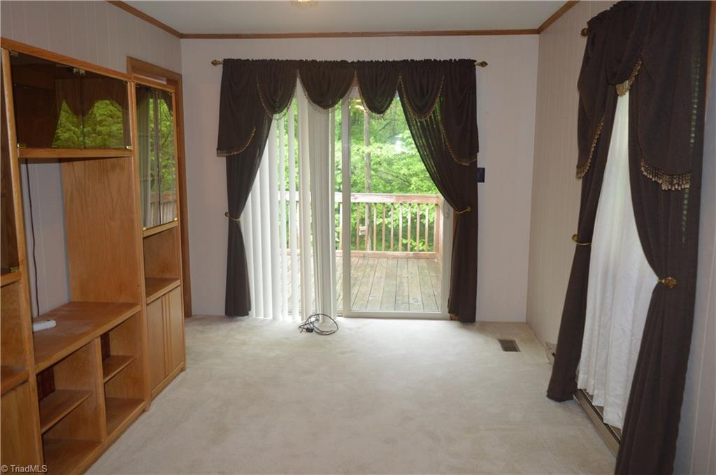 4071 Red Brush Road Mount Airy, NC 27030 - Photo 7 of 20 Gallery Image 7