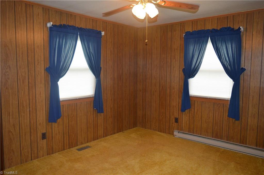 4071 Red Brush Road Mount Airy, NC 27030 - Photo 10 of 20 Gallery Image 10