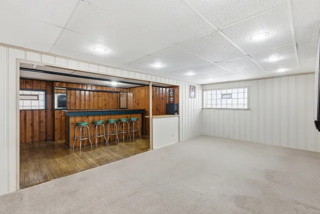 $475,000 | 6264 West Peterson Avenue, Chicago, IL 60646