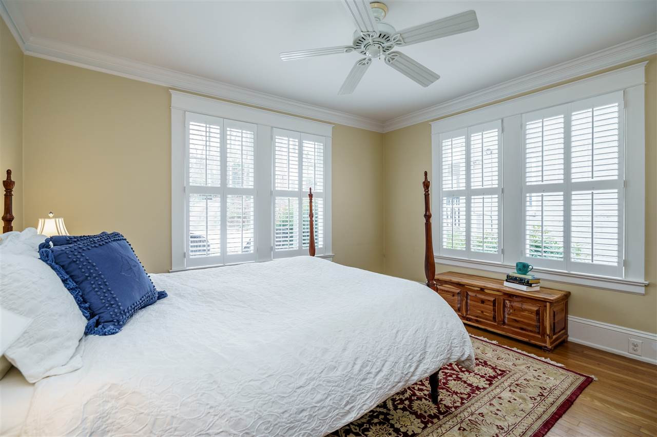 1829 White Oak Road Raleigh, NC 27608 - Photo 21 of 27 Photo 21