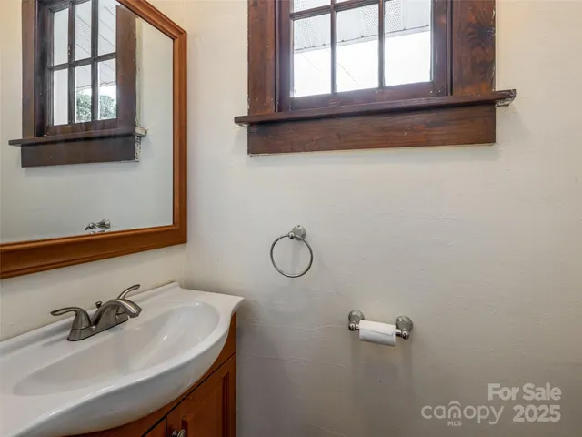 $425,000 | 54 Louisiana Avenue, Asheville, NC 28806