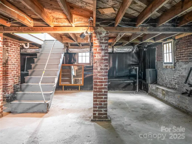 $425,000 | 54 Louisiana Avenue, Asheville, NC 28806