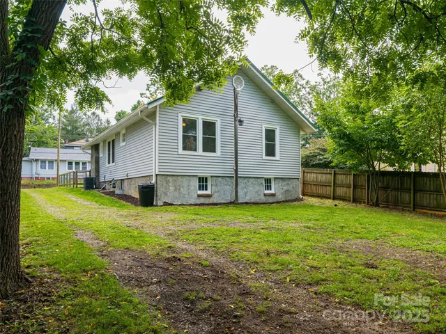 $425,000 | 54 Louisiana Avenue, Asheville, NC 28806