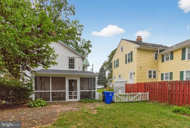 $400,000 | 413 Montgomery Street, Laurel, MD 20707