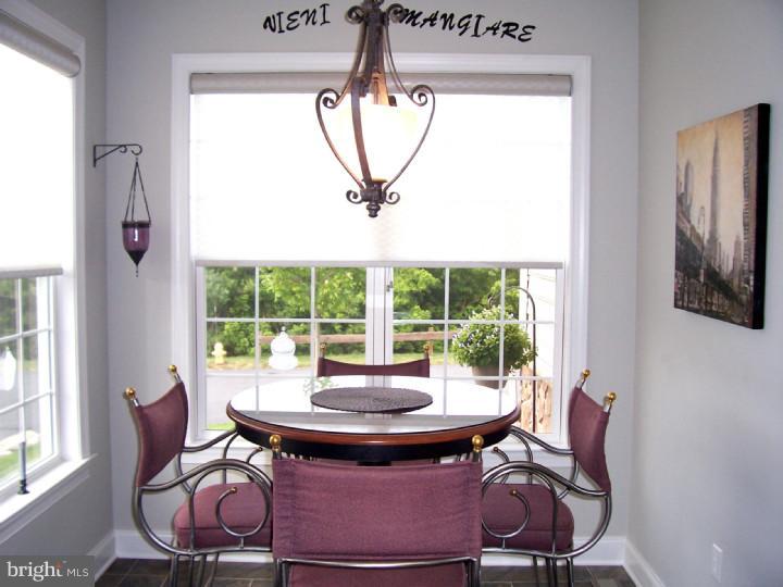 1405 Ridgeview Drive Morgantown, PA 19543 - Photo 13 of 25 Breakfast Room