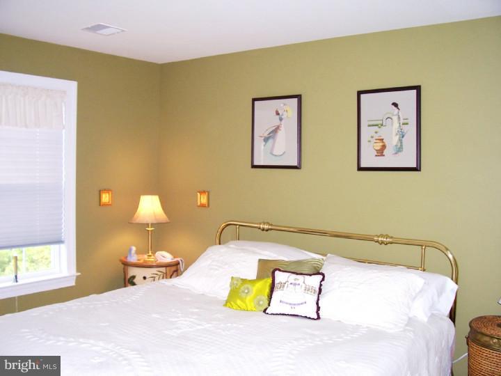 1405 Ridgeview Drive Morgantown, PA 19543 - Photo 20 of 25 Bedroom 3