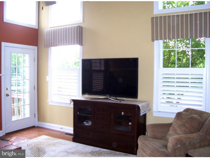 1405 Ridgeview Drive Morgantown, PA 19543 - Photo 5 of 25 Great Room