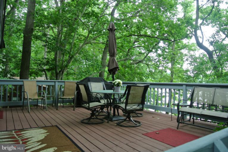 10745 Kasota Road Chestertown, MD 21620 - Photo 18 of 30 Upper deck overlooking Mill Creek