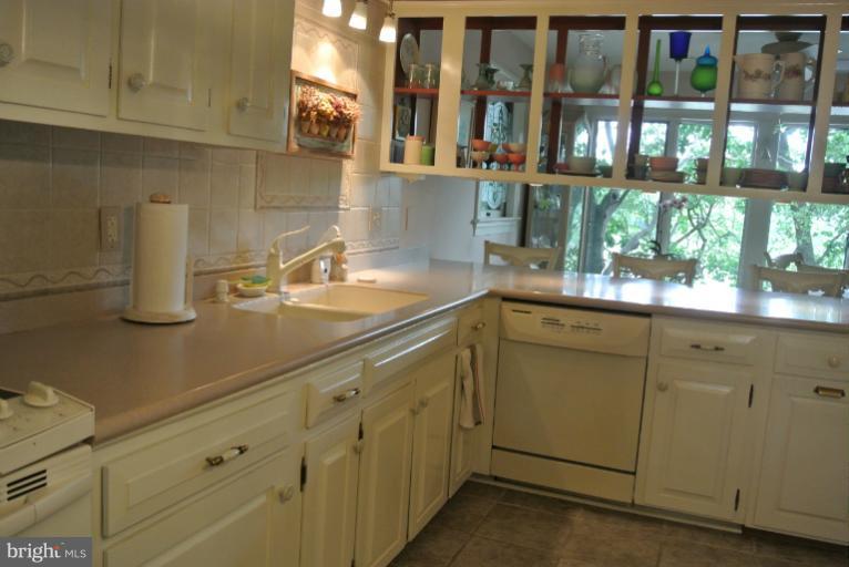 10745 Kasota Road Chestertown, MD 21620 - Photo 23 of 30 Kitchen