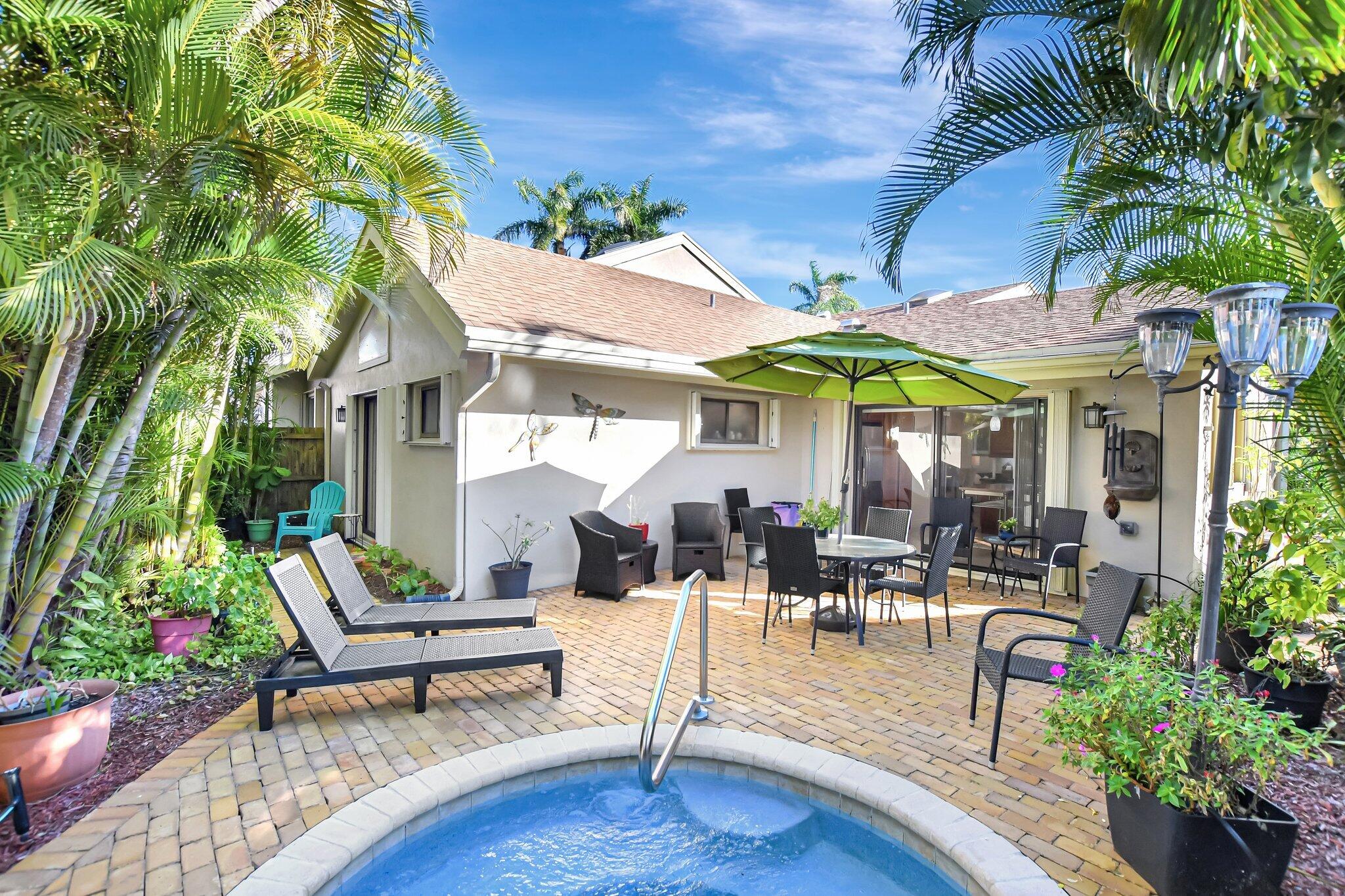 7611 Sierra Terrace West Boca Raton, FL 33433 - Photo 31 of 43 Fenced Patio