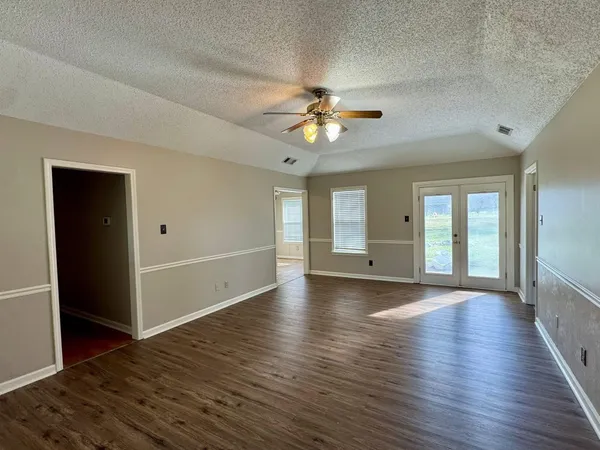 $1,900 | 812 Beaver Road, Munford, TN 38058