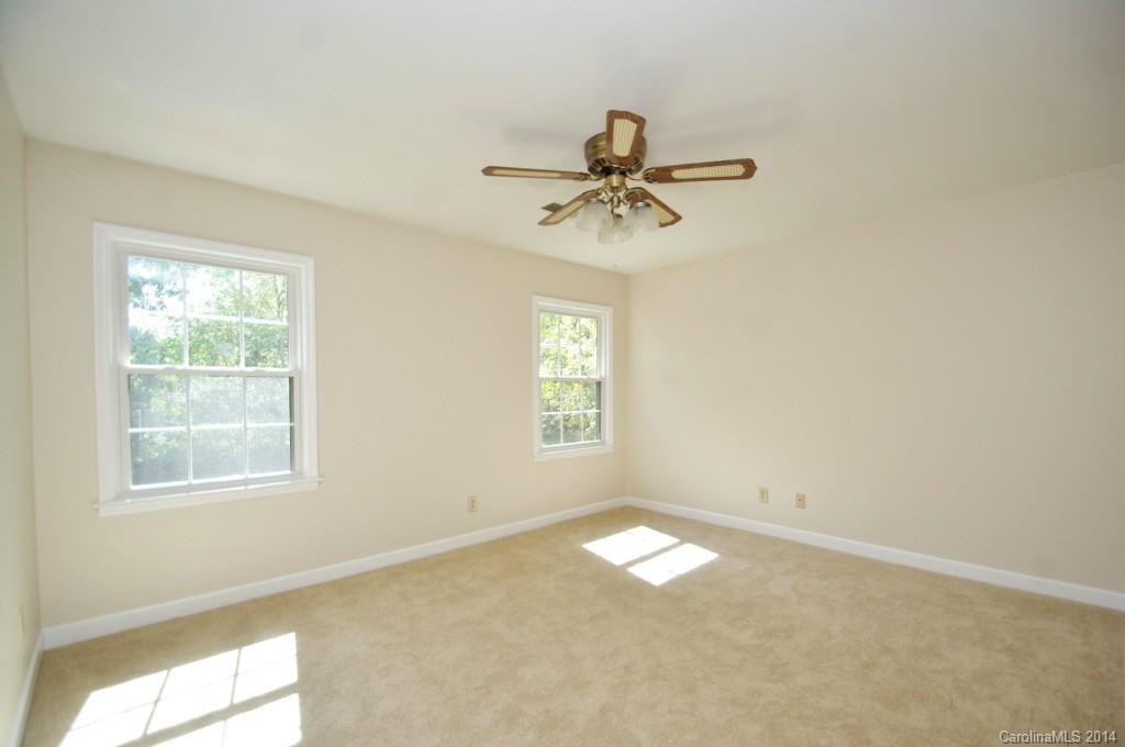 2501 Innsbrook Road, Unit 10 Charlotte, NC 28226 - Photo 12 of 24 Gallery Image 12