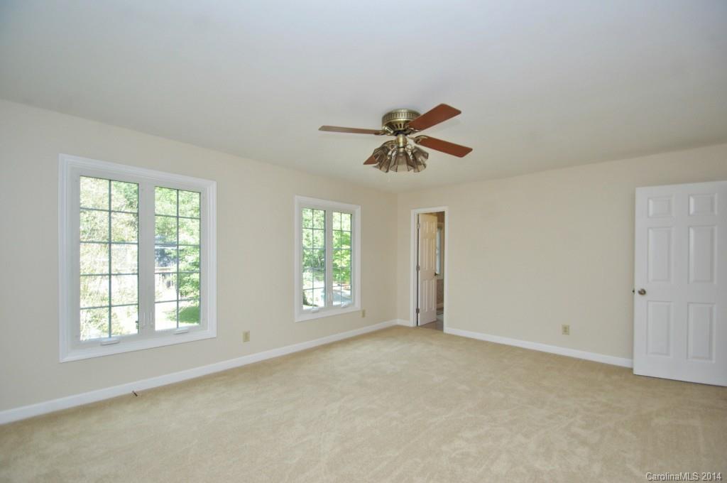 2501 Innsbrook Road, Unit 10 Charlotte, NC 28226 - Photo 19 of 24 Gallery Image 19