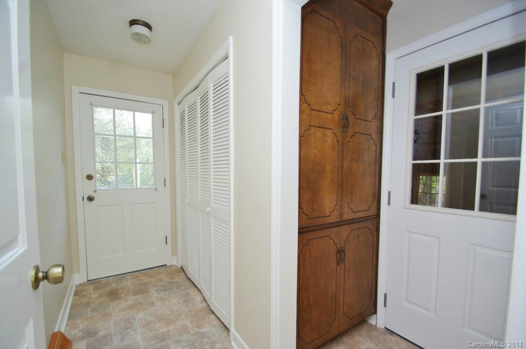 2501 Innsbrook Road, Unit 10 Charlotte, NC 28226 - Photo 23 of 24 Gallery Image 23